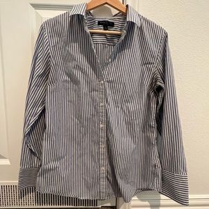 Banana Republic Long Sleeve Blue Stripped button down blouse, petite size 12